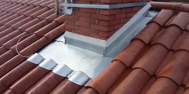 travaux de zinguerie et pose de gouttières zinc à Lucey